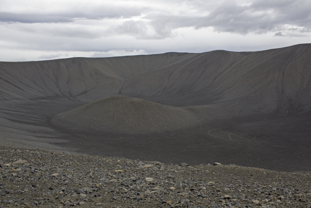 2011-07-02_16-45-15 island.jpg - Der groe Krater Hverfjall